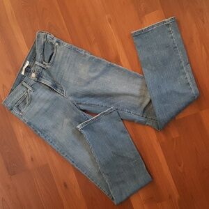 LEVI'S Original Slimming Straight Medium Wash Jeans - Size W29/L32